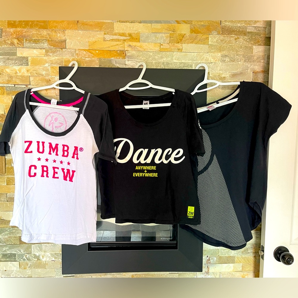 Zumba Fitness Women's Medium Tops